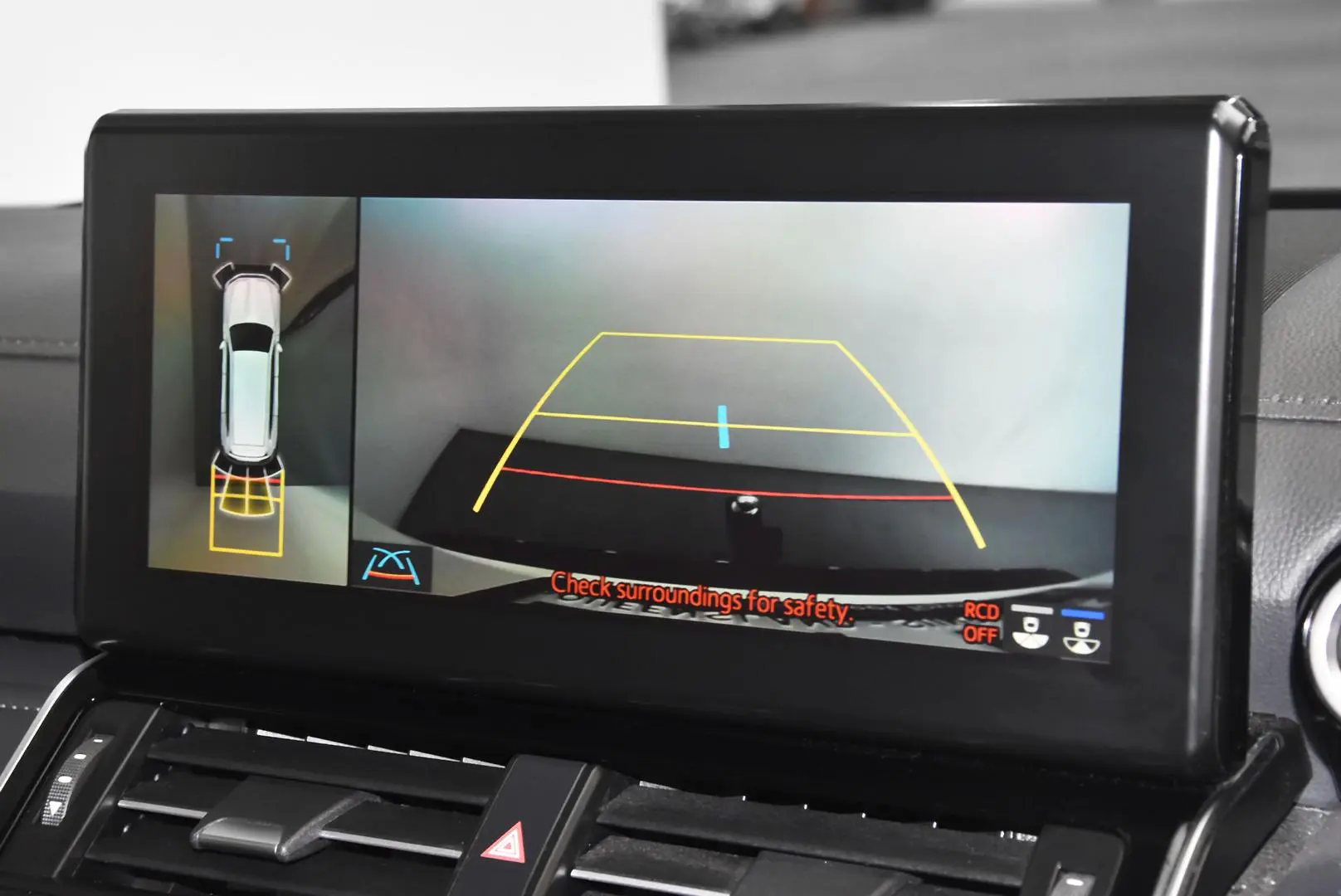 2023 Toyota Landcruiser Gallery Image 12