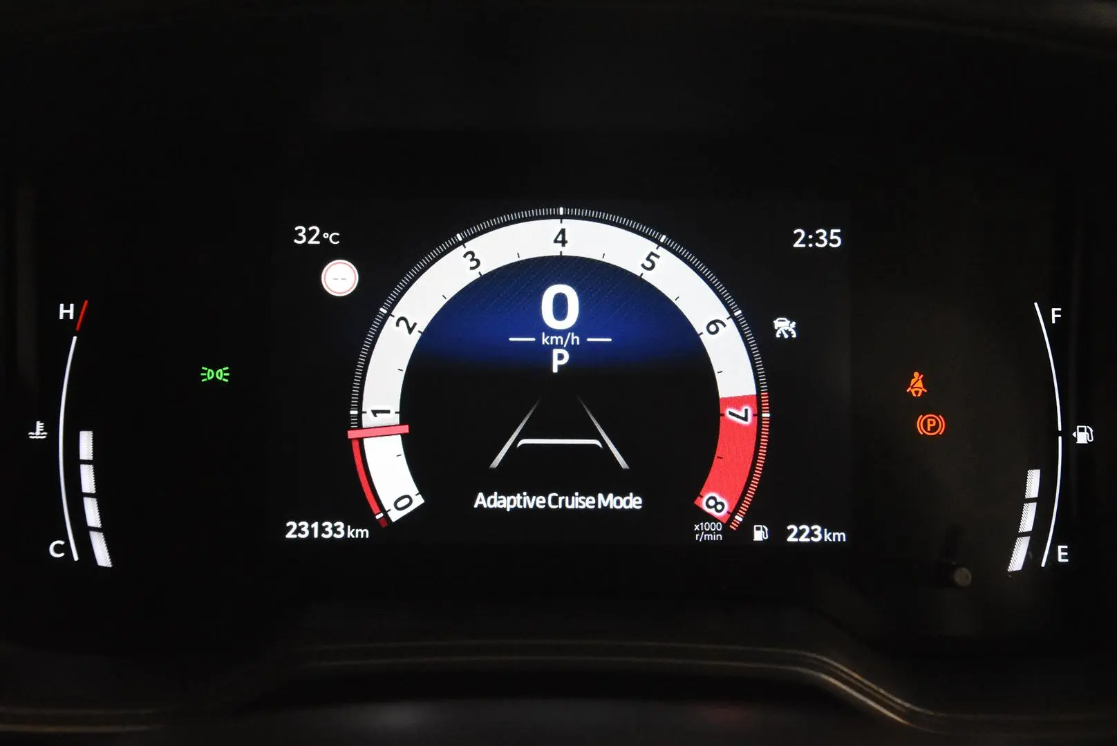 2024 Toyota Corolla Cross Gallery Image 10