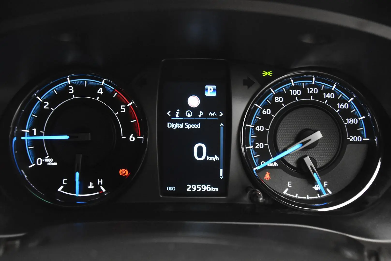 2024 Toyota Hilux Gallery Image 10