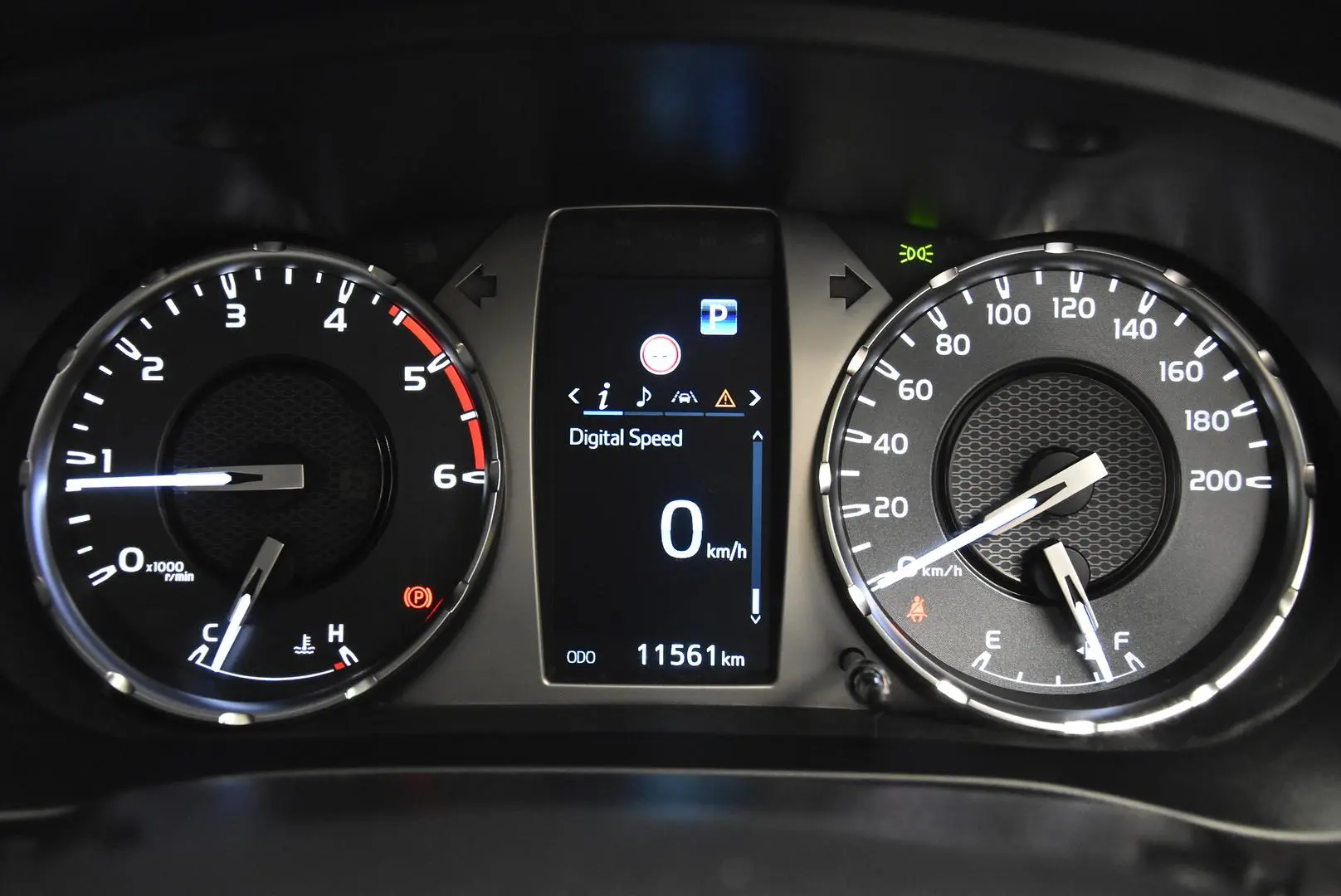 2024 Toyota Hilux Gallery Image 10