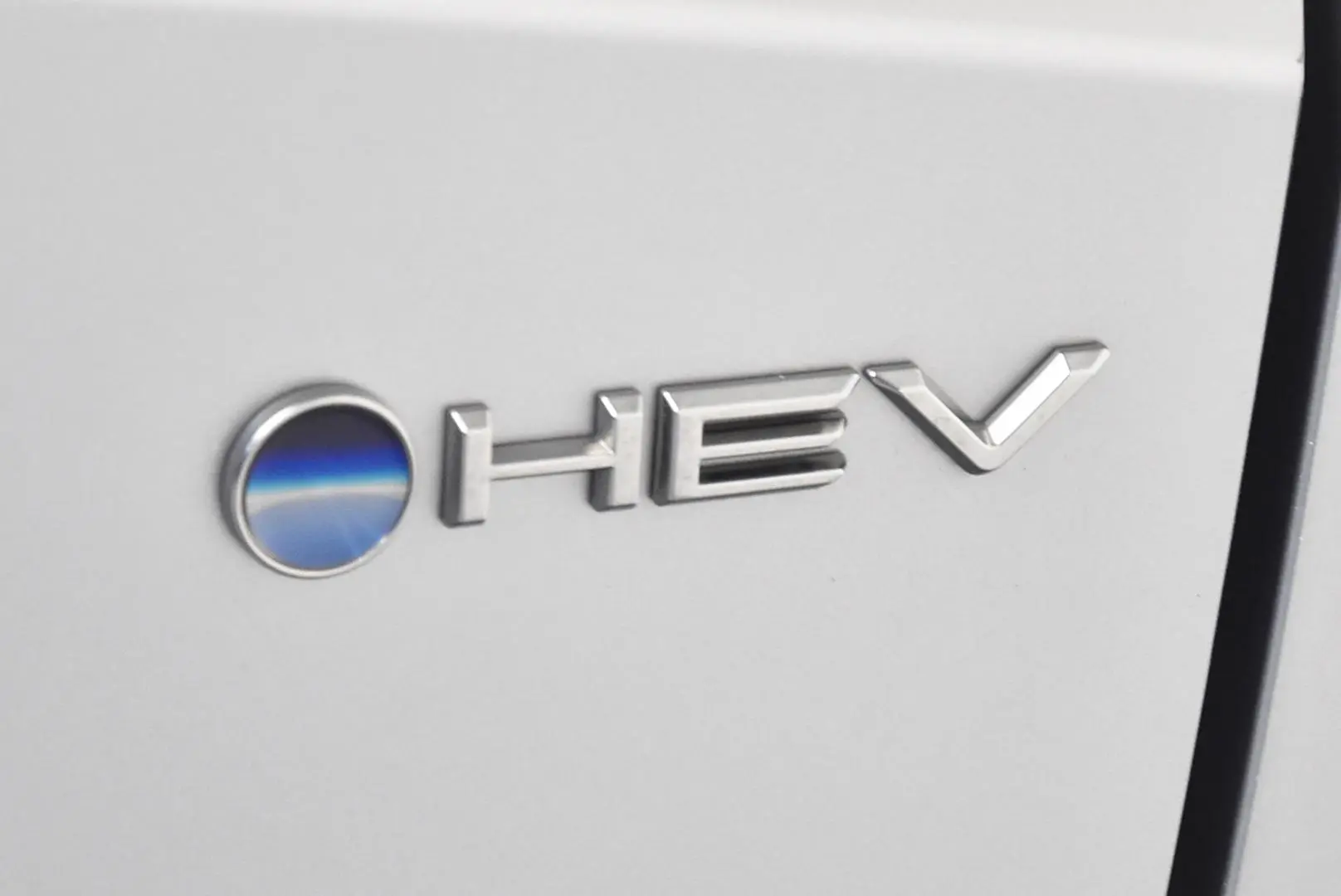 2023 Toyota C-HR Gallery Image 7