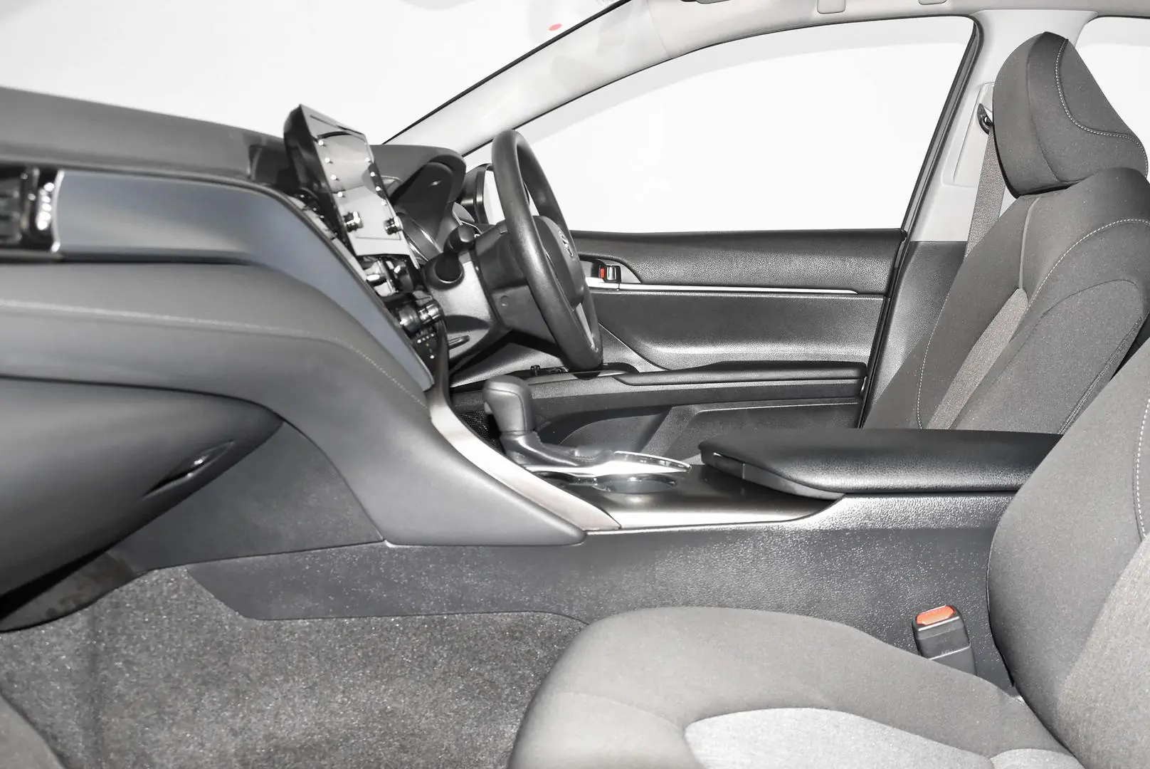 2024 Toyota Camry Gallery Image 17