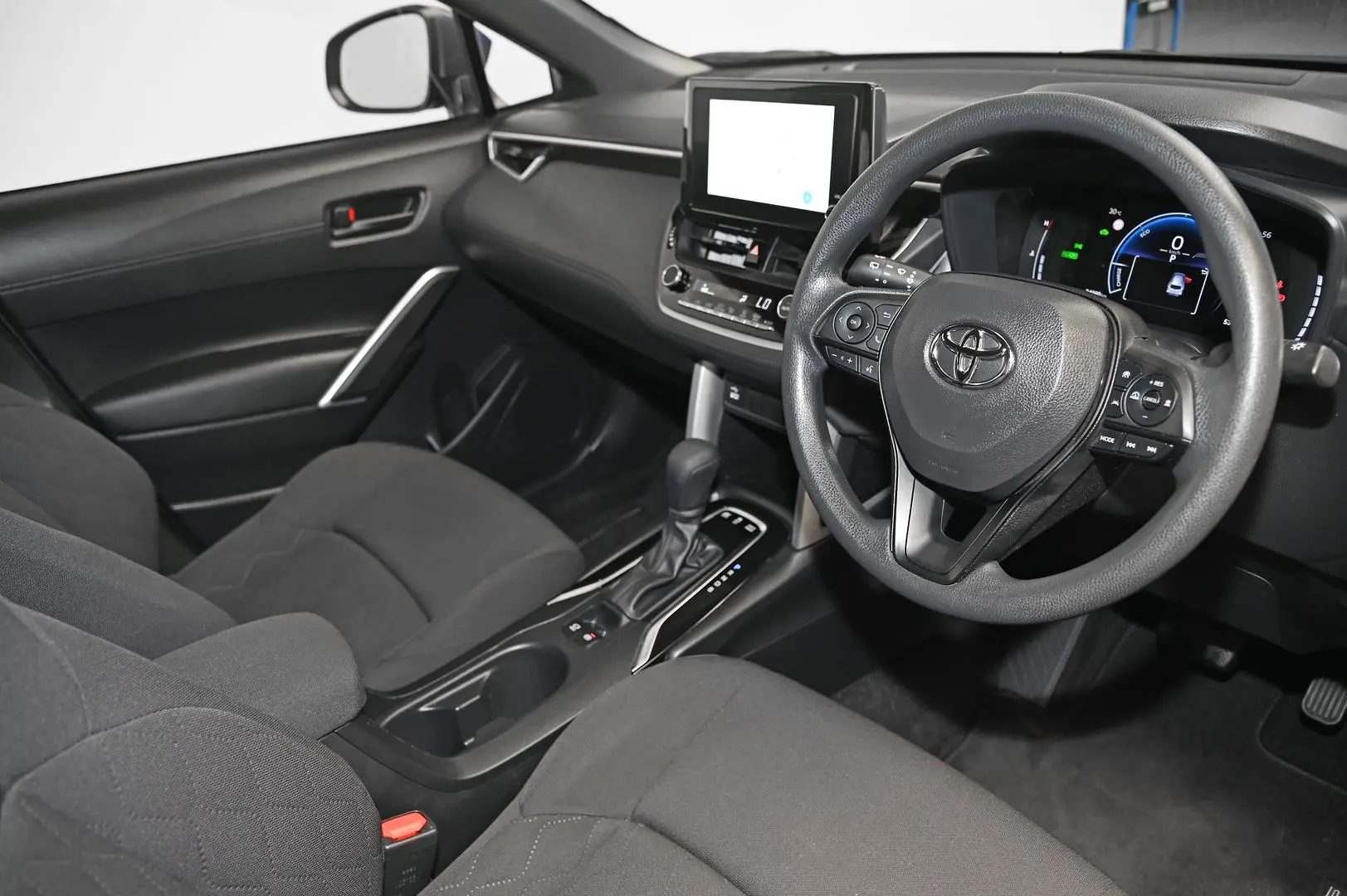 2023 Toyota Corolla Cross Gallery Image 9