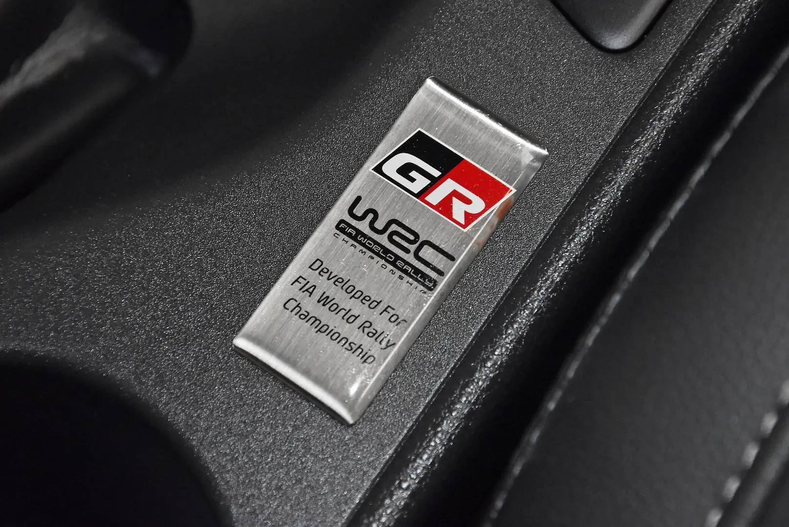 2021 Toyota Yaris Gallery Image 9