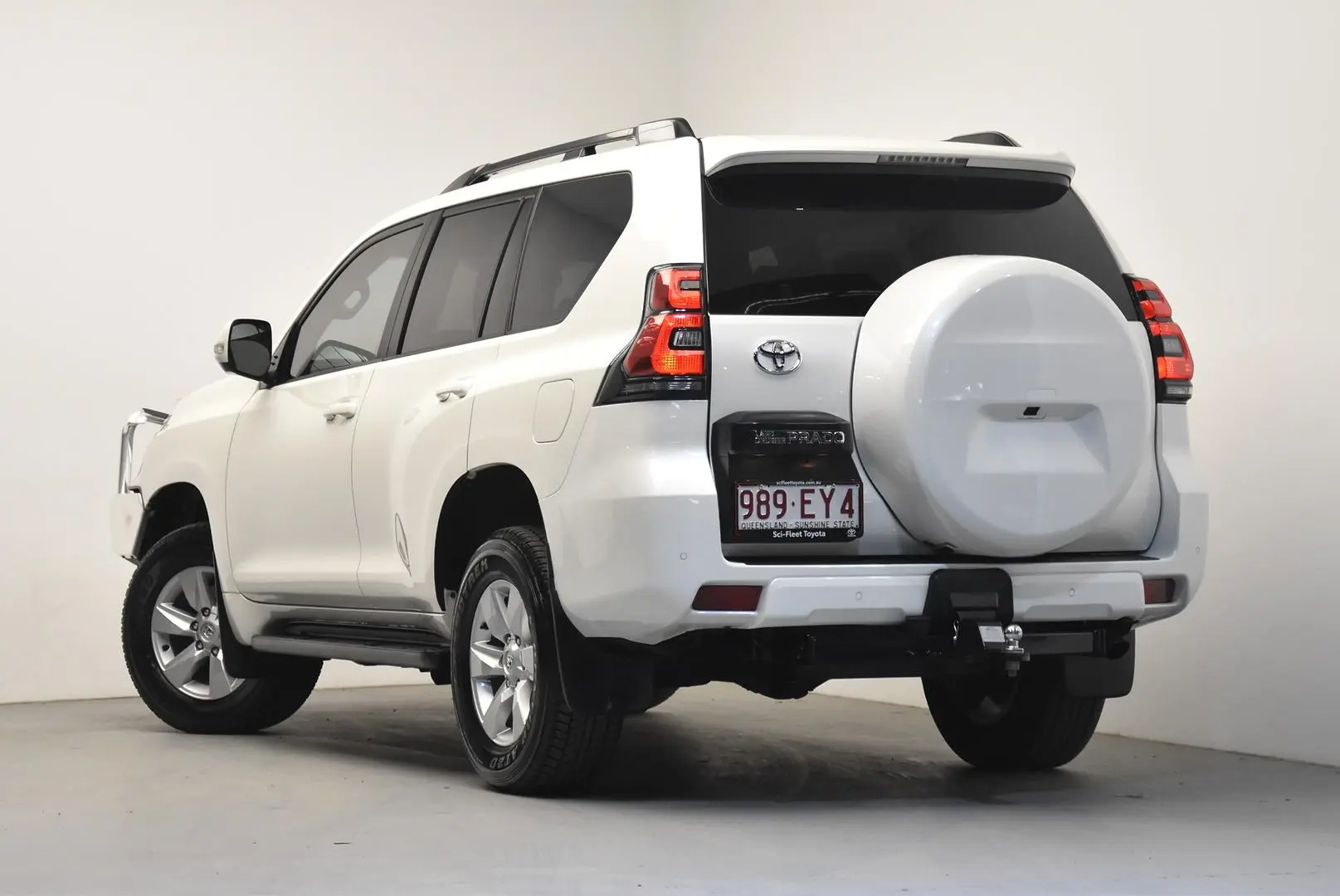 2022 Toyota Landcruiser Prado Gallery Image 5