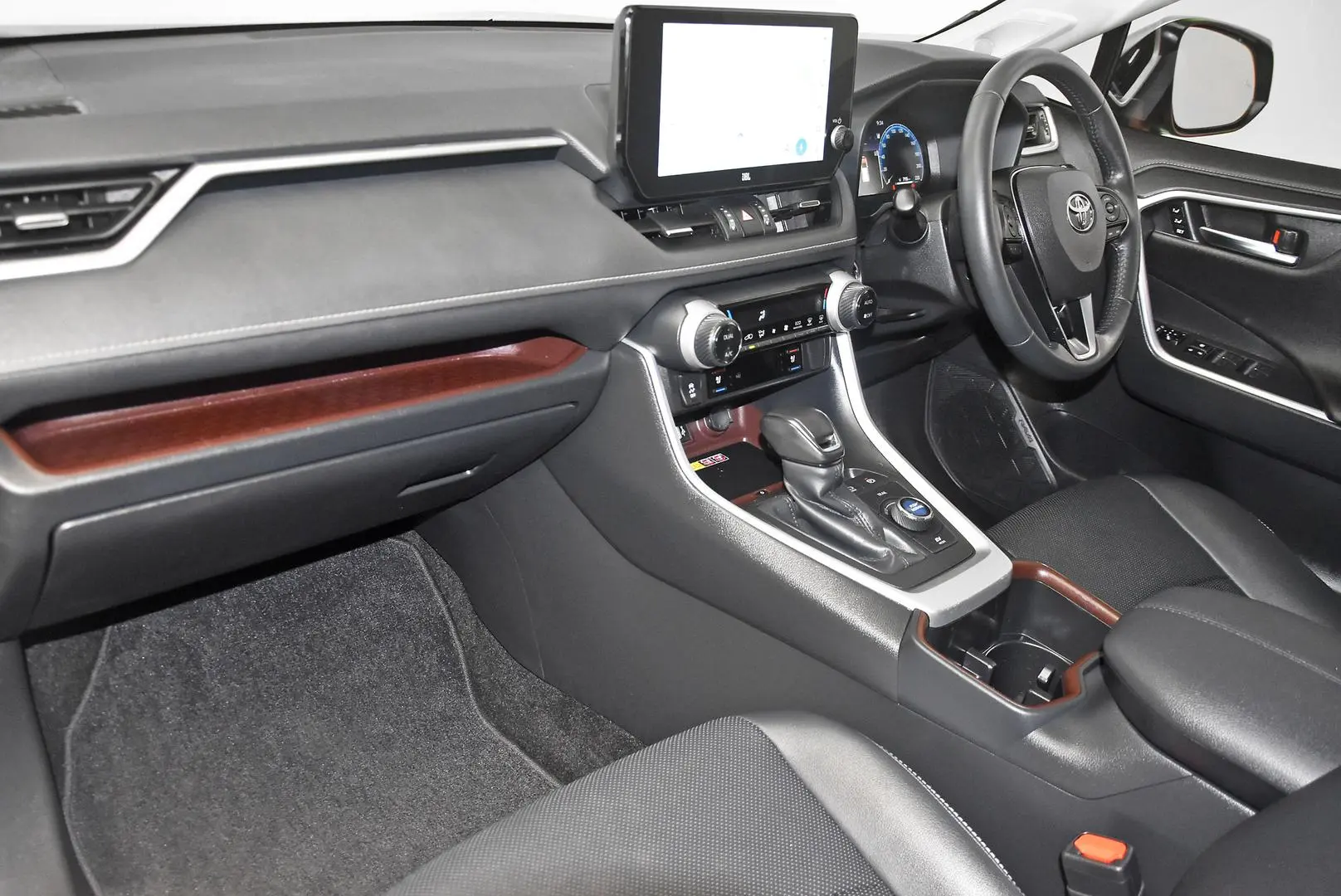 2023 Toyota RAV4 Gallery Image 17