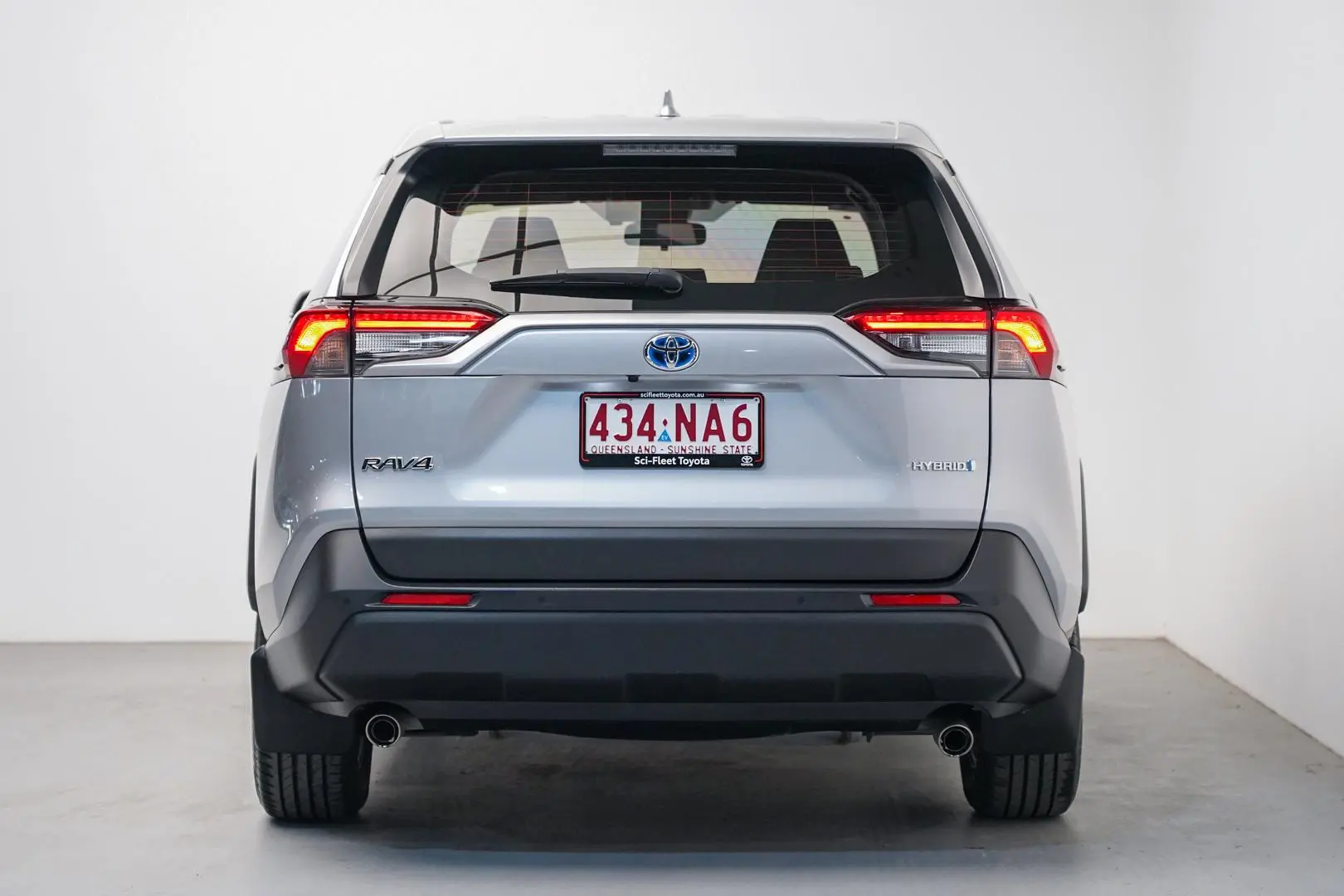 2022 Toyota RAV4 Gallery Image 6