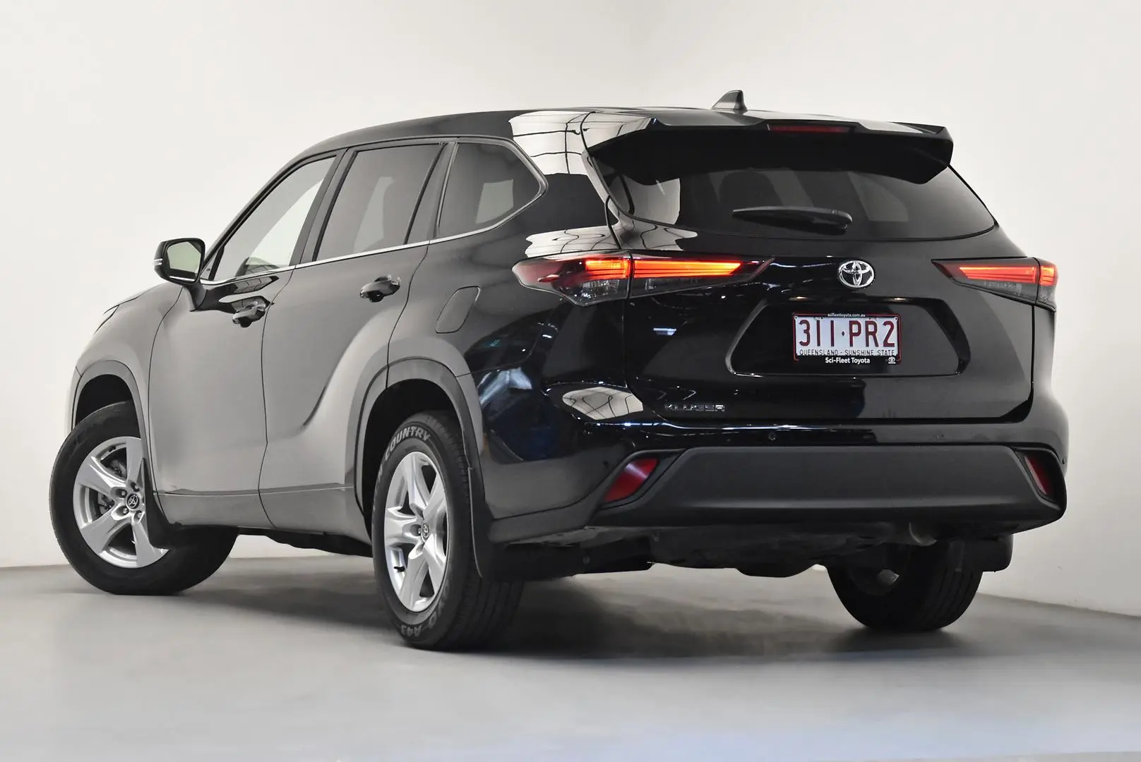 2025 Toyota Kluger Gallery Image 5