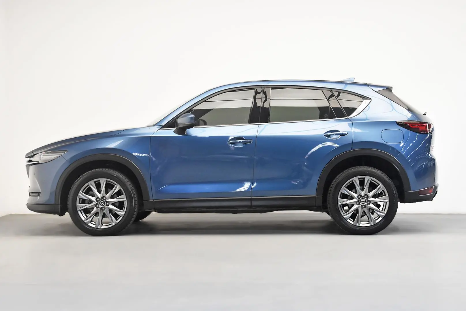 2019 Mazda CX-5 Gallery Image 4