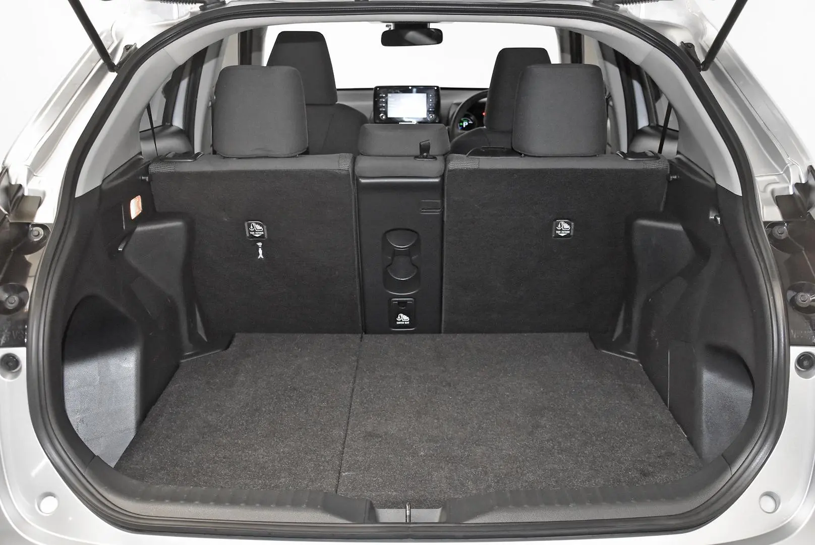 2020 Toyota Yaris Cross Gallery Image 21