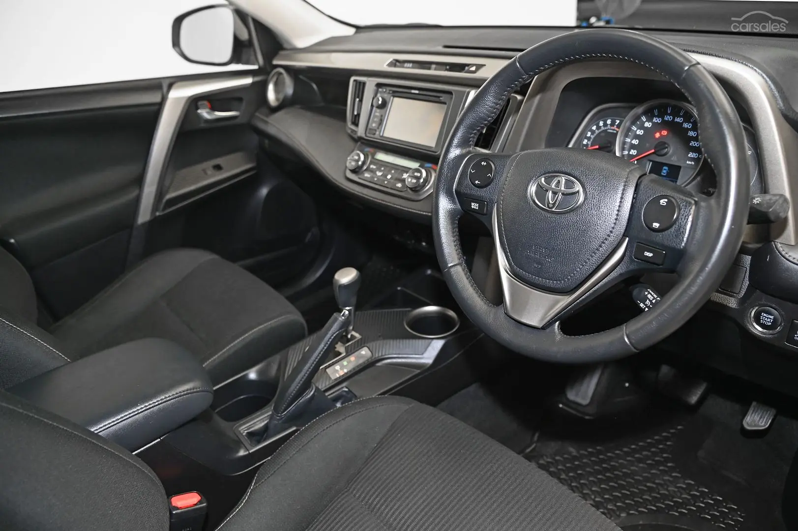 2013 Toyota RAV4 Image 8