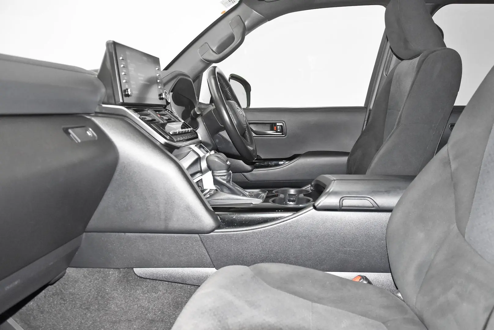 2023 Toyota Landcruiser Gallery Image 16