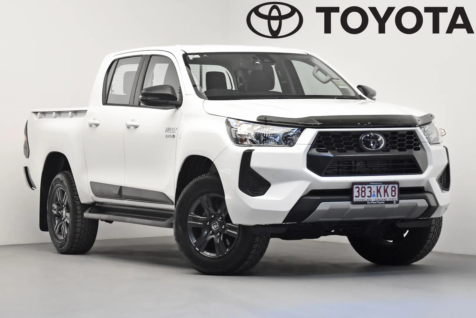 2024 Toyota Hilux Gallery Image 1