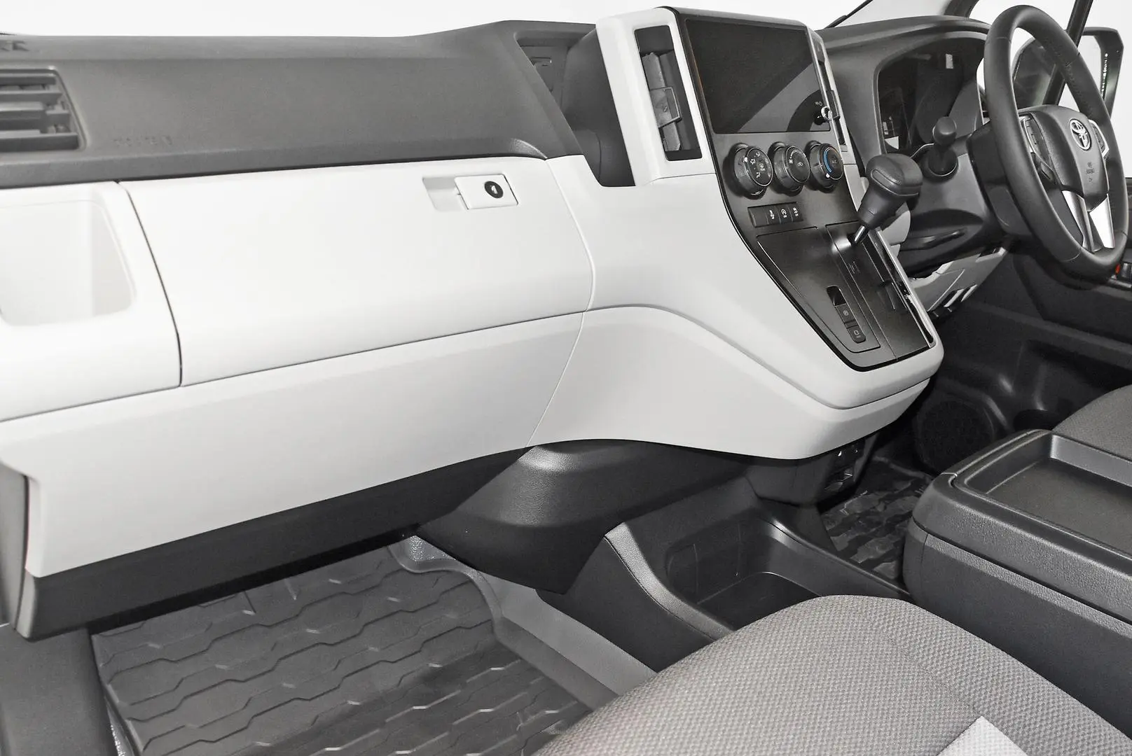 2025 Toyota Hiace Gallery Image 16