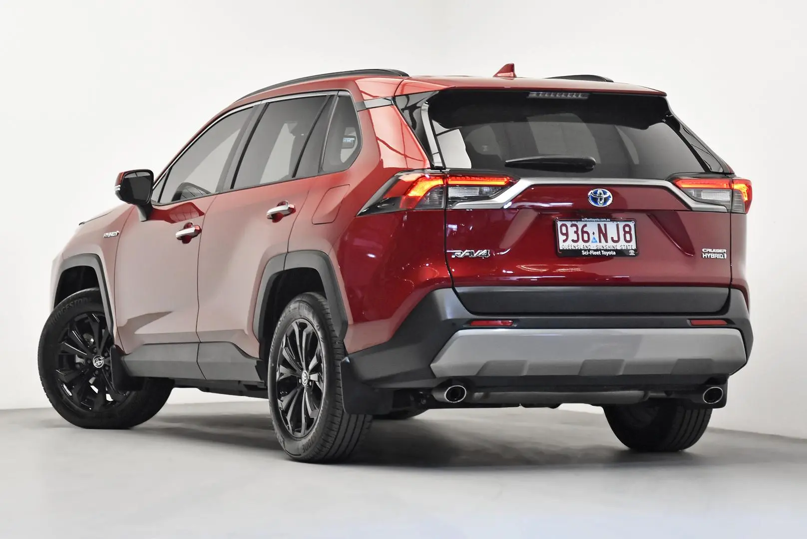 2022 Toyota RAV4 Gallery Image 5