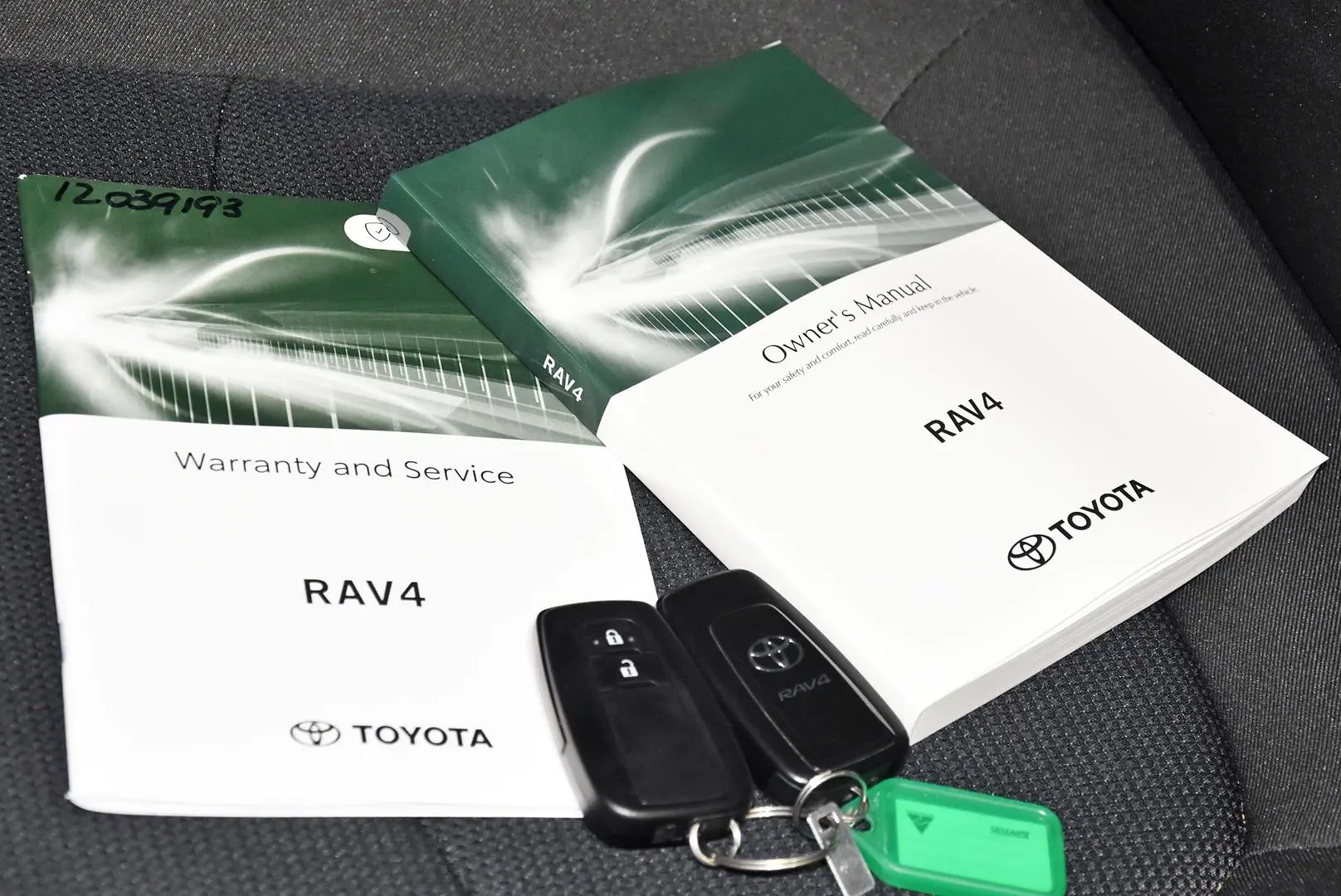 2024 Toyota RAV4 Gallery Image 20