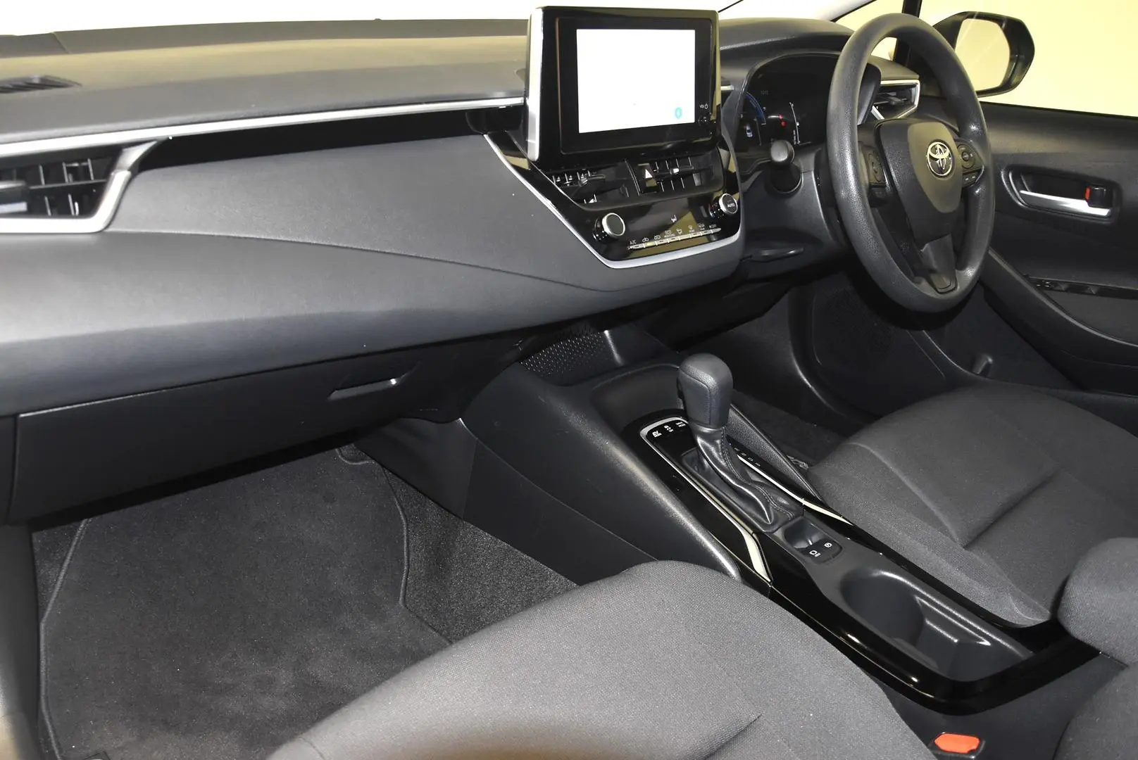 2024 Toyota Corolla Gallery Image 17