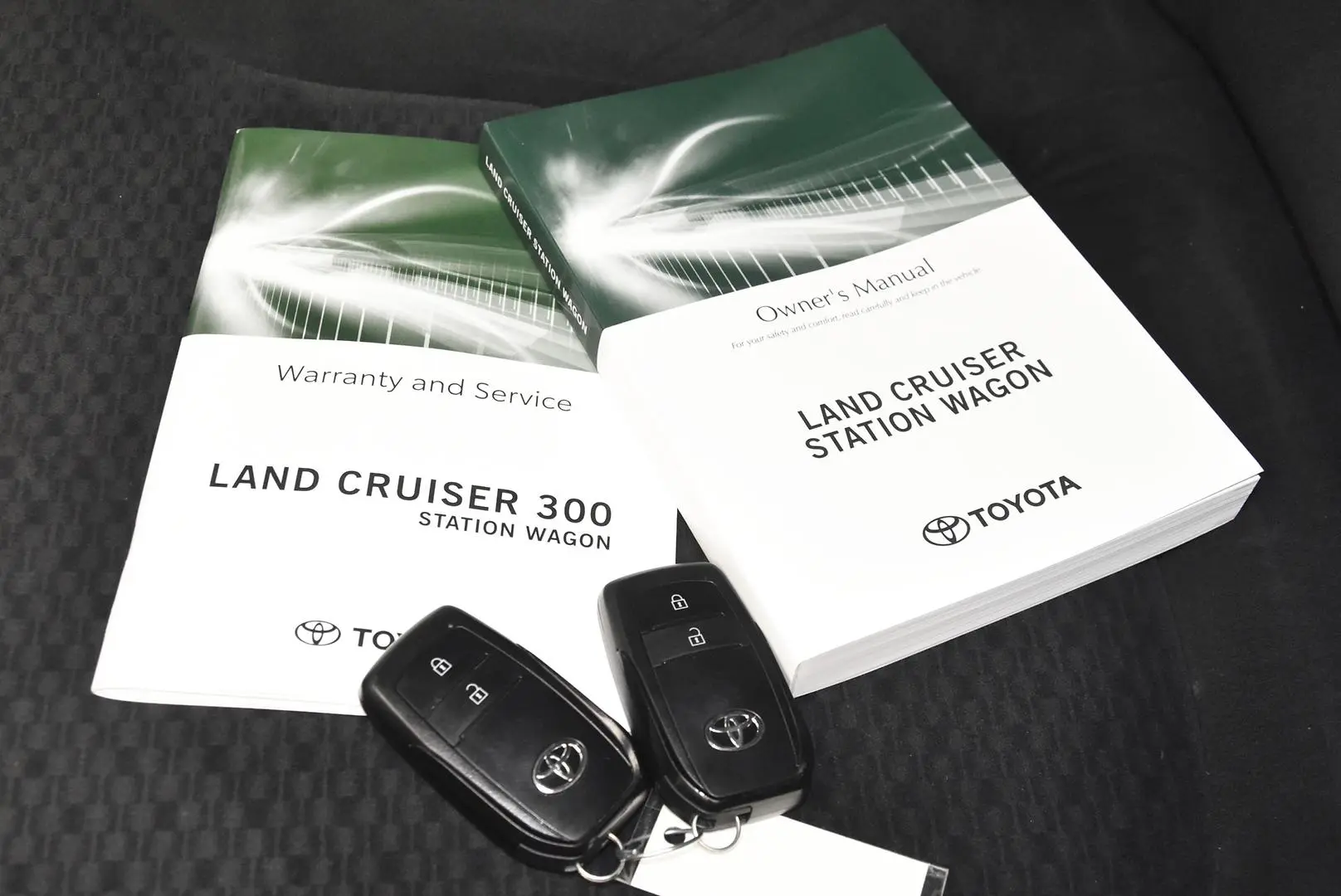 2024 Toyota Landcruiser Gallery Image 18