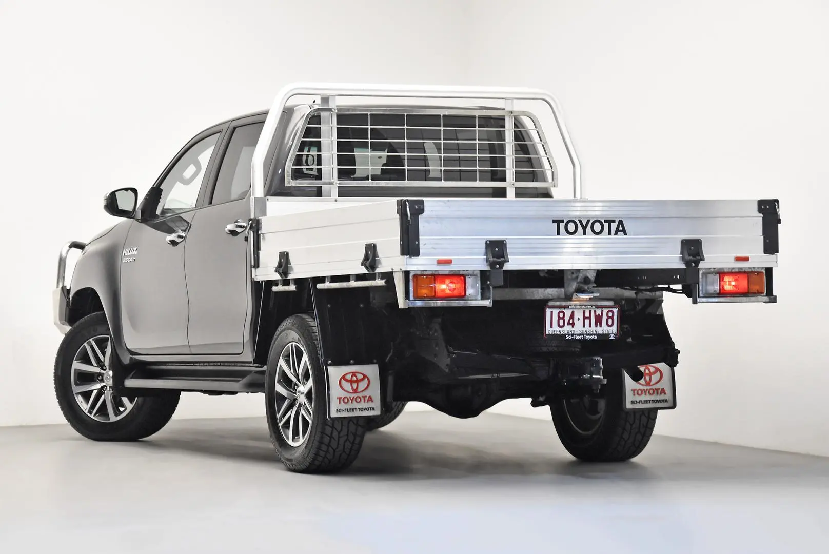 2019 Toyota Hilux Gallery Image 5