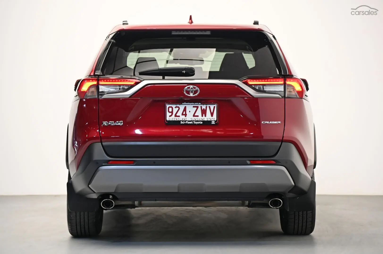 2019 Toyota RAV4 Image 6