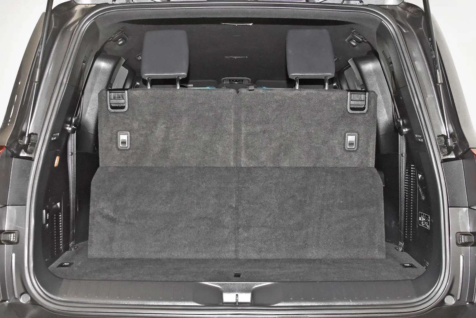 2023 Toyota Landcruiser Gallery Image 20