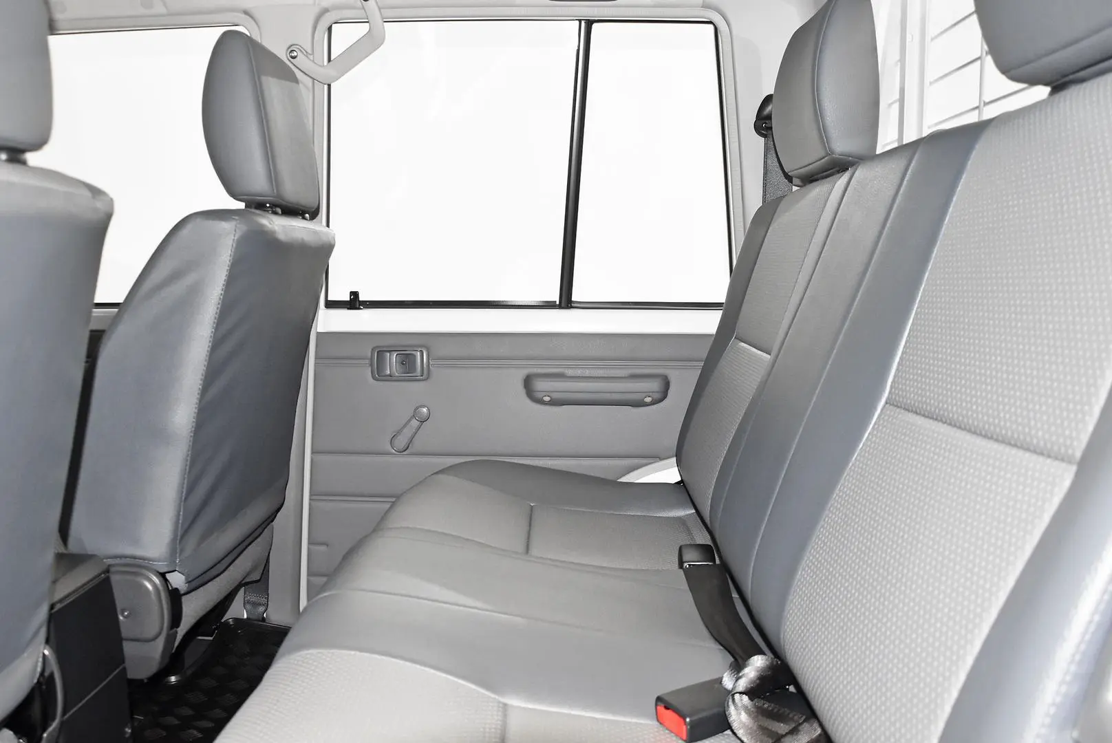 2024 Toyota Landcruiser Gallery Image 15