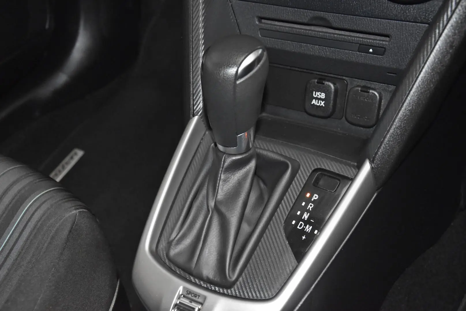 2015 Mazda 2 Gallery Image 12