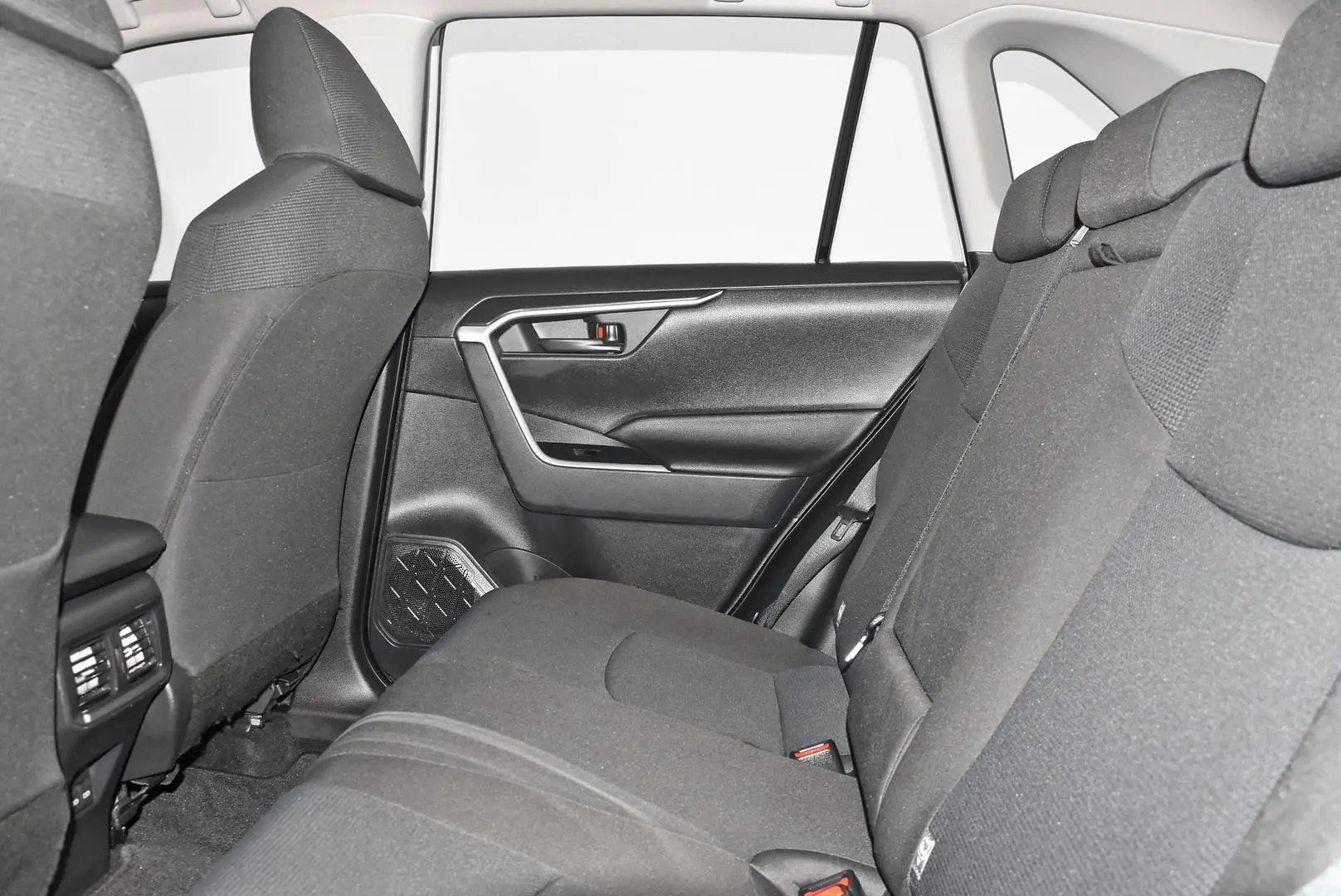 2024 Toyota RAV4 Gallery Image 19