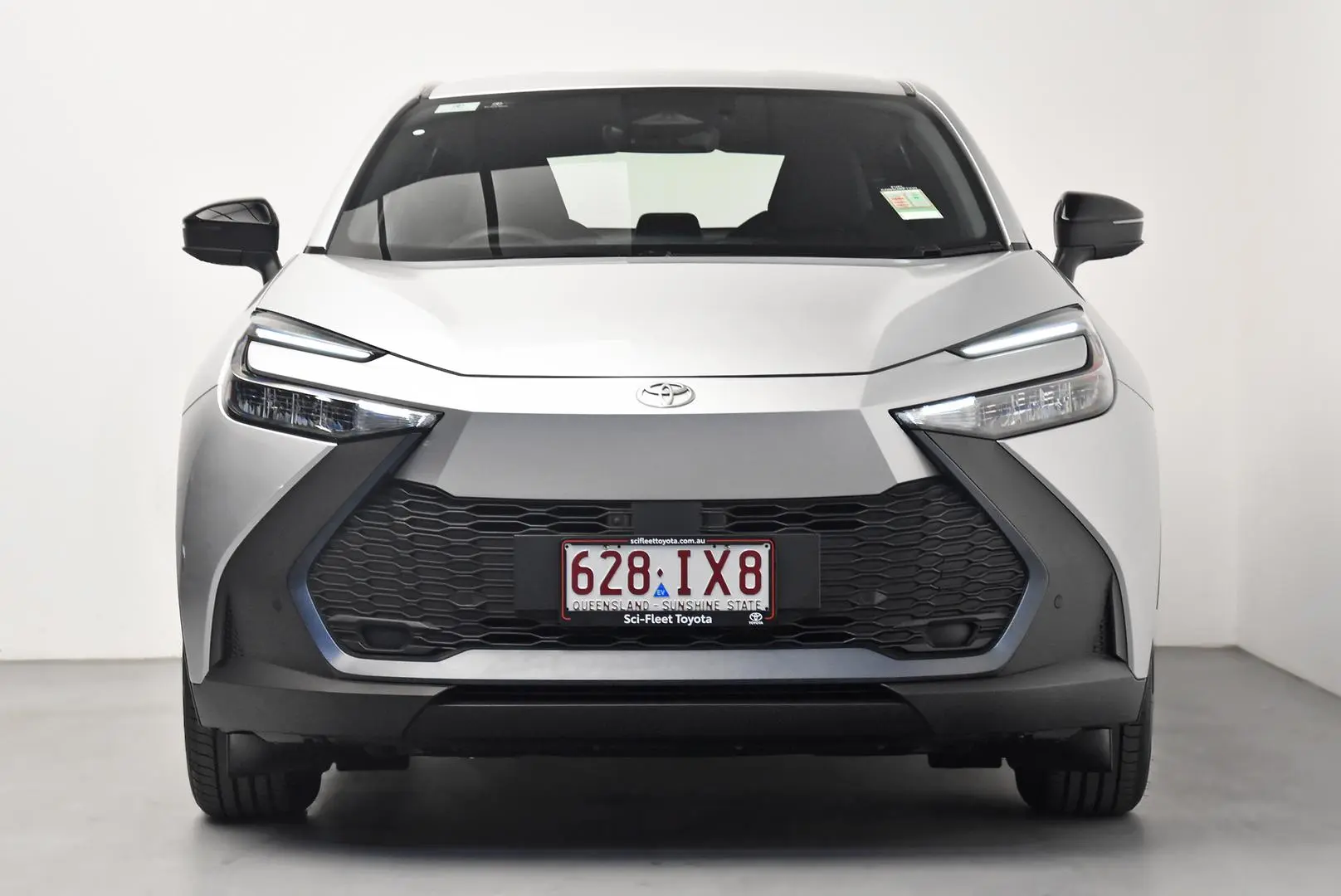 2023 Toyota C-HR Gallery Image 2