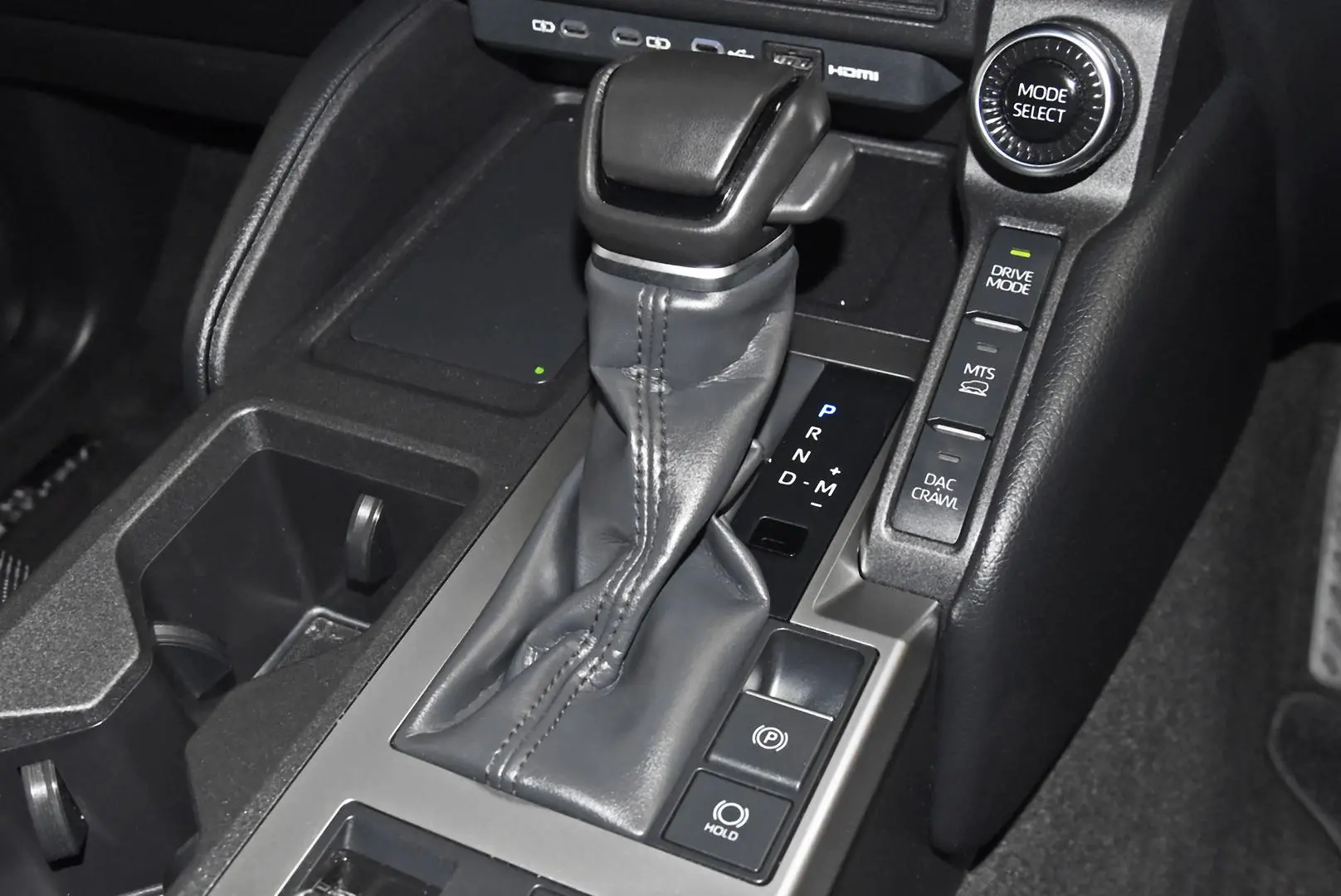 2024 Toyota Landcruiser Prado Gallery Image 13