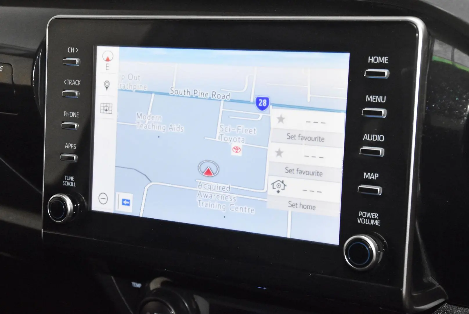 2024 Toyota Hilux Gallery Image 12