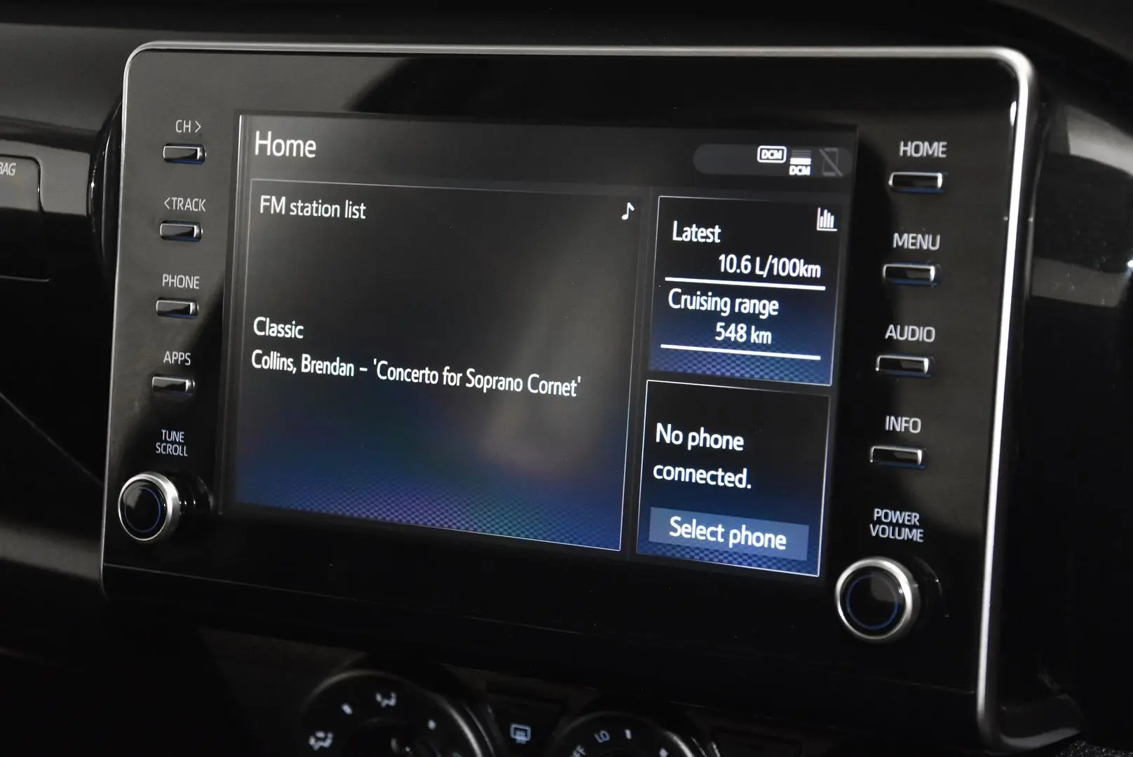 2021 Toyota Hilux Gallery Image 10