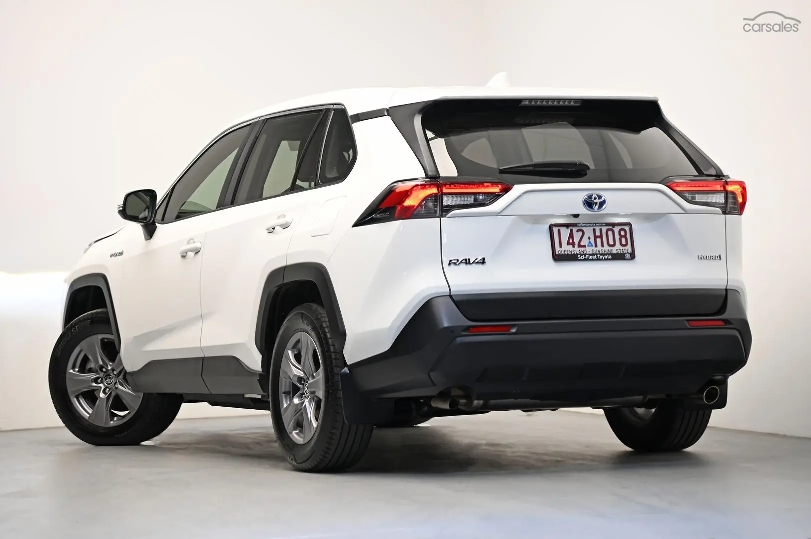 2023 Toyota RAV4 Image 5