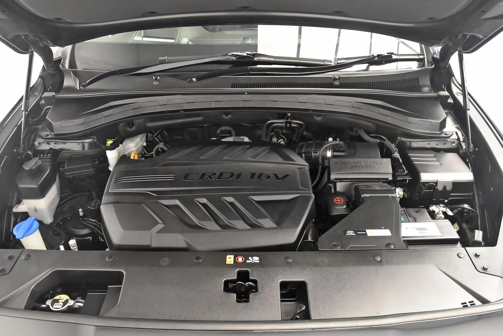 2018 Hyundai Santa Fe Gallery Image 24