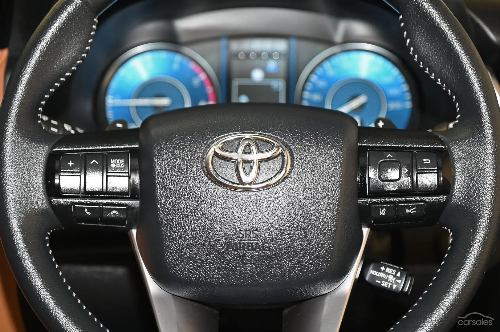 2023 Toyota Fortuner Image 14