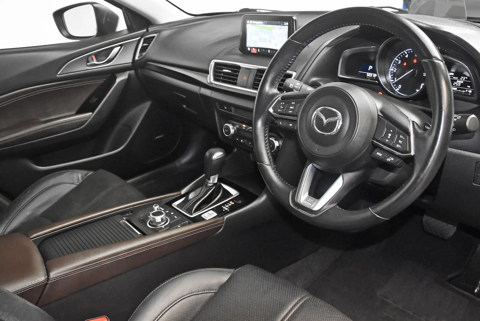 2018 Mazda 3 Gallery Image 8