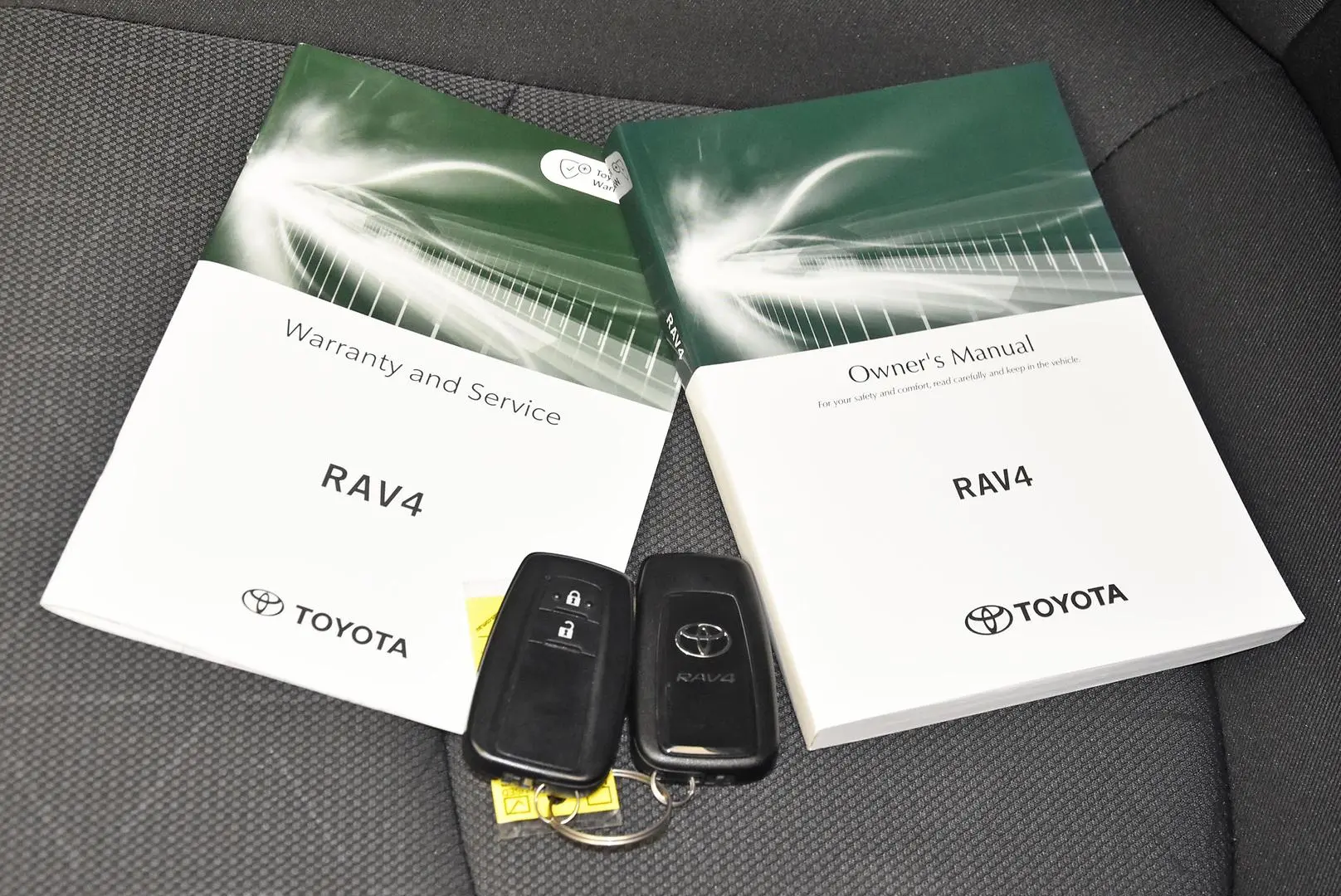 2024 Toyota RAV4 Gallery Image 20