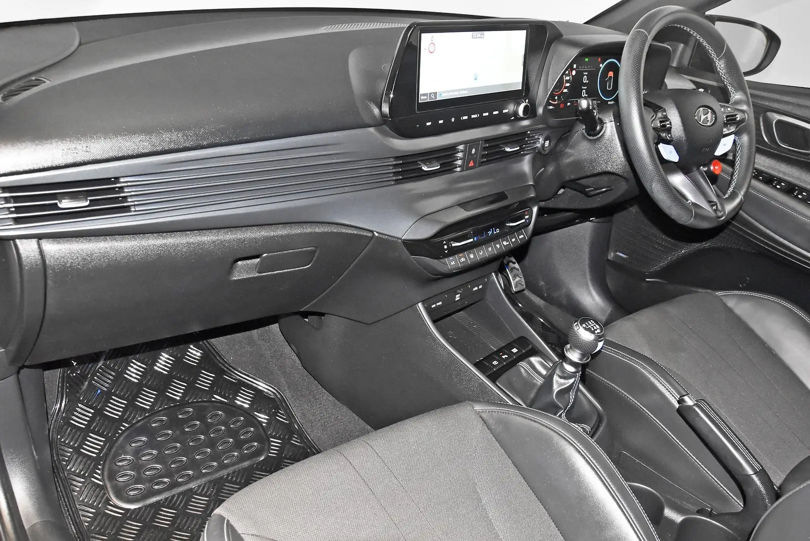 2021 Hyundai i20 Gallery Image 16