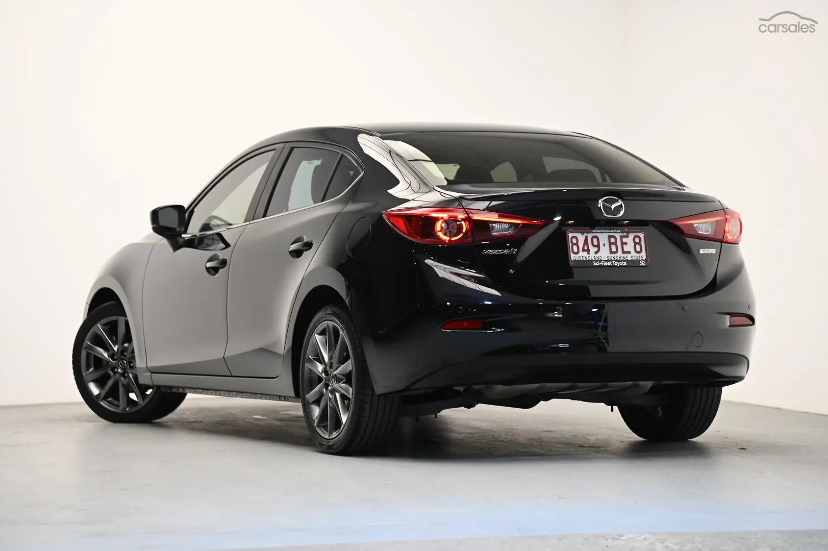 2017 Mazda 3 Image 5