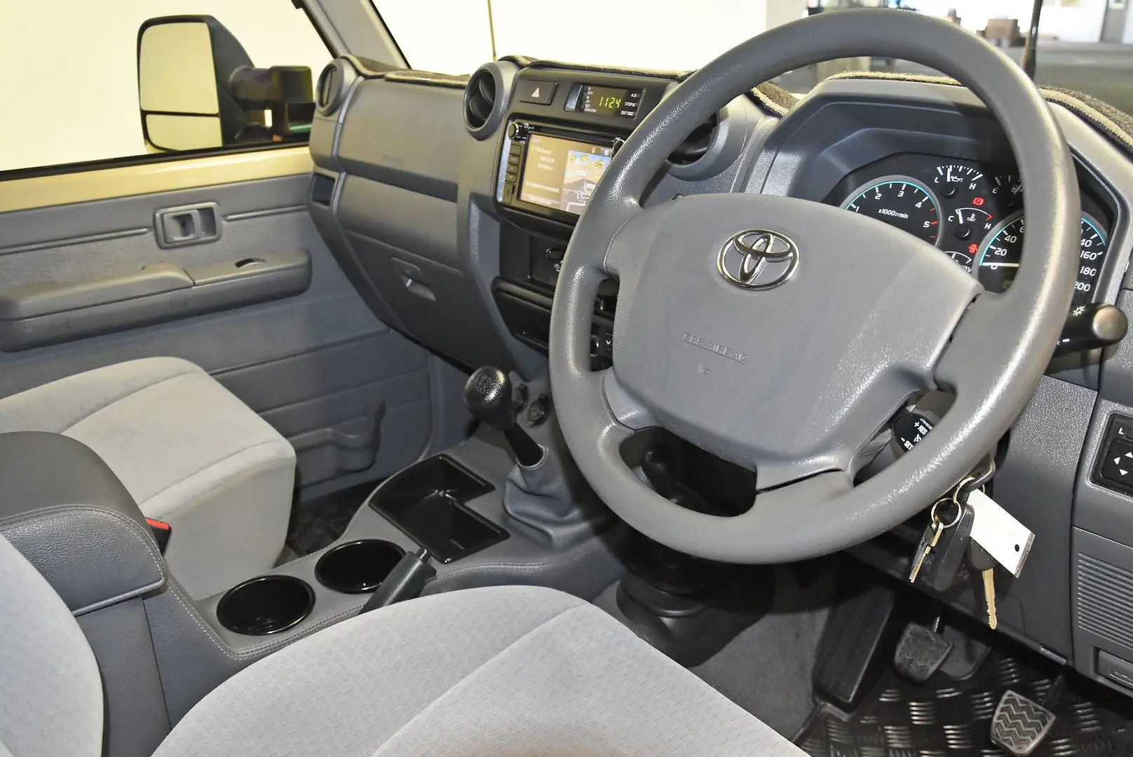 2022 Toyota Landcruiser Gallery Image 7