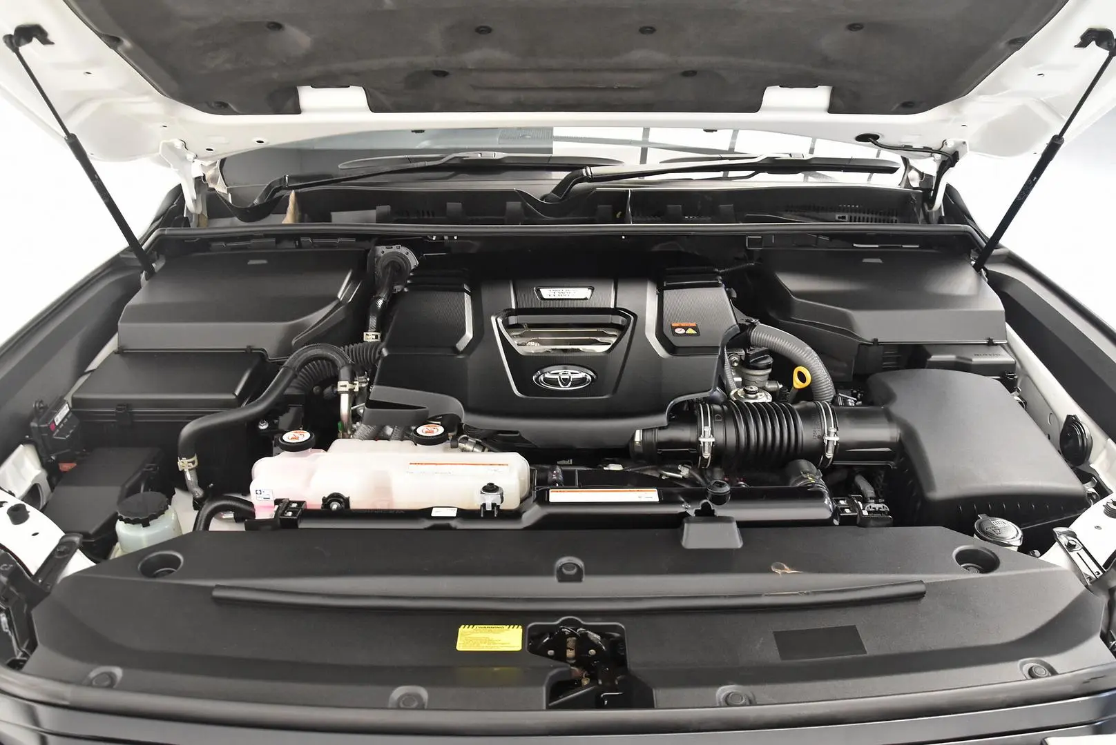 2024 Toyota Landcruiser Gallery Image 21