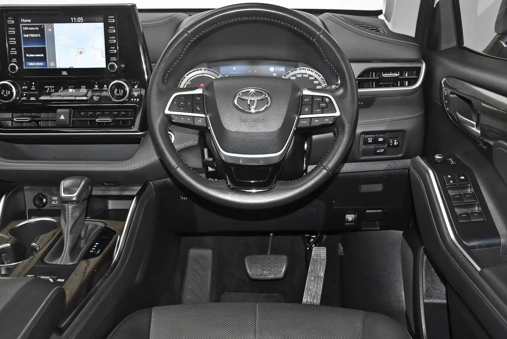 2022 Toyota Kluger Gallery Image 14