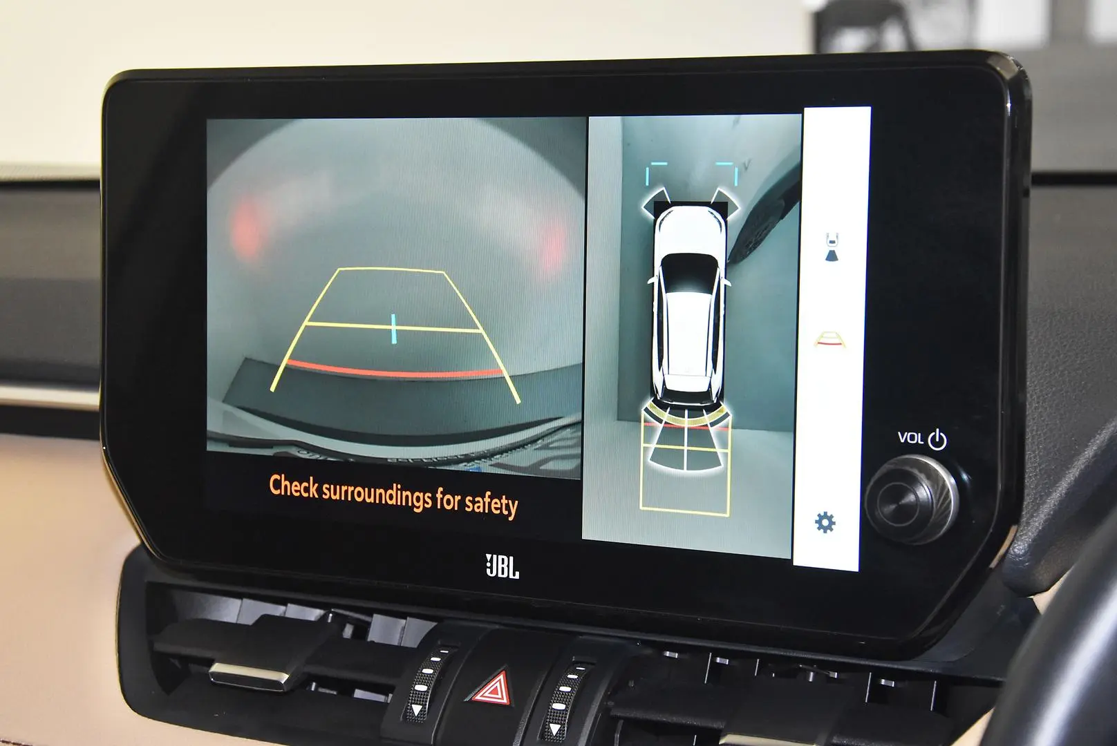 2025 Toyota RAV4 Gallery Image 13