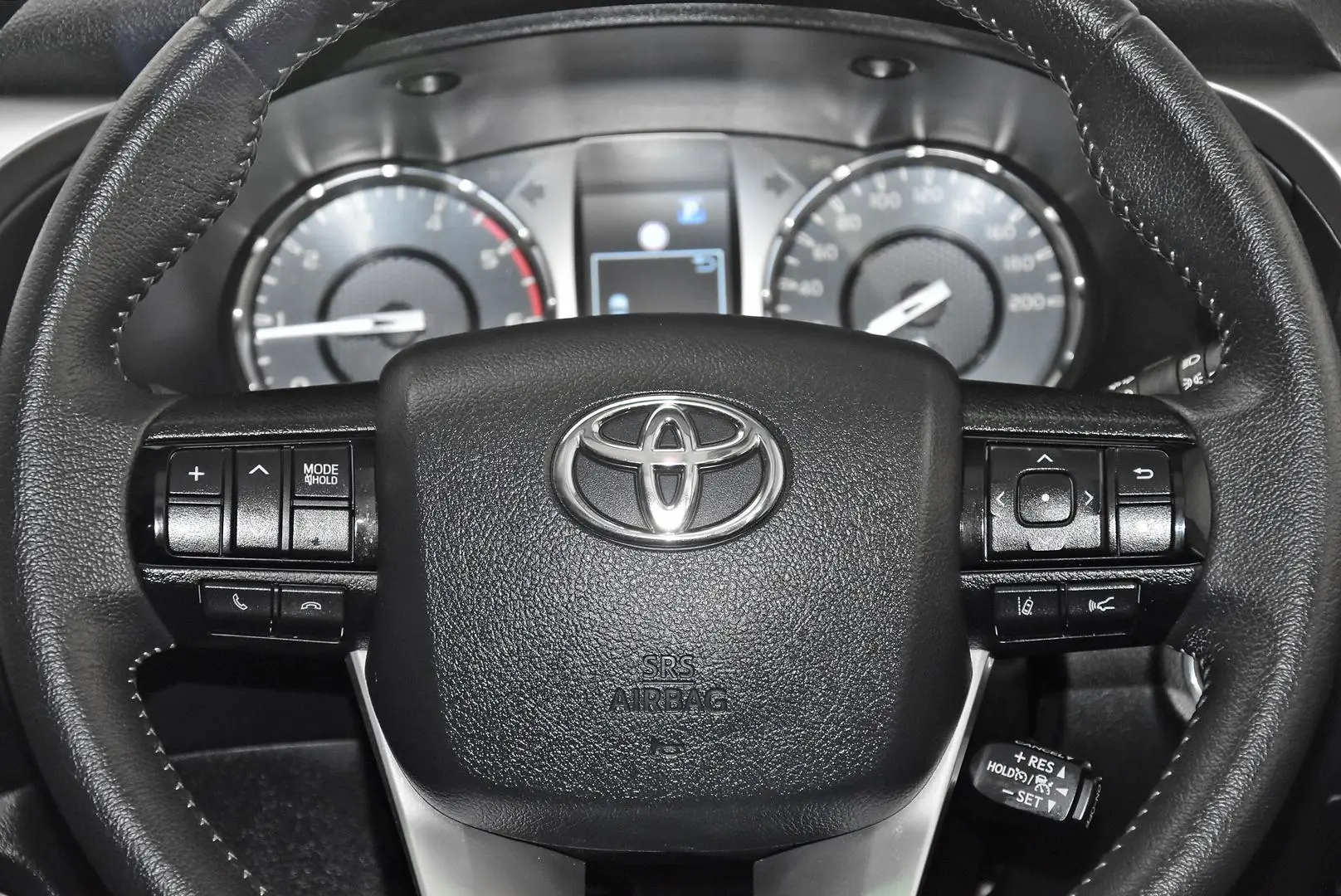 2023 Toyota Hilux Gallery Image 15