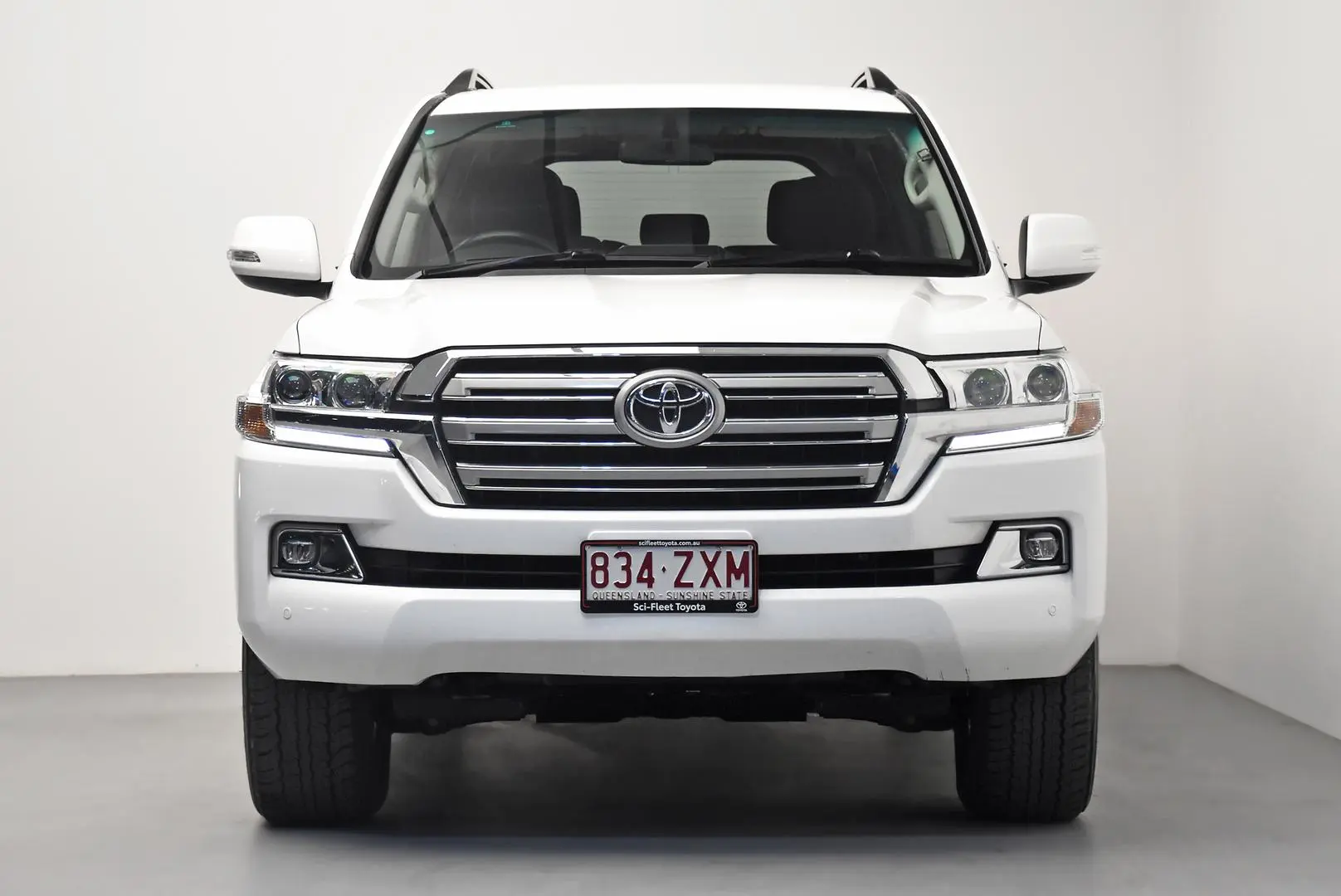 2020 Toyota Landcruiser Gallery Image 2
