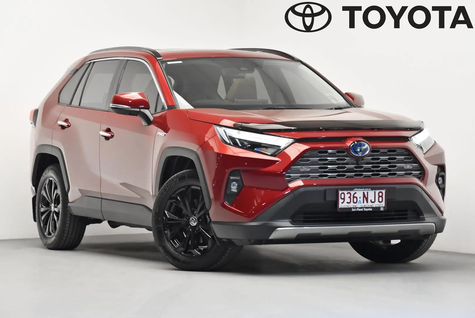 2022 Toyota RAV4 Gallery Image 1