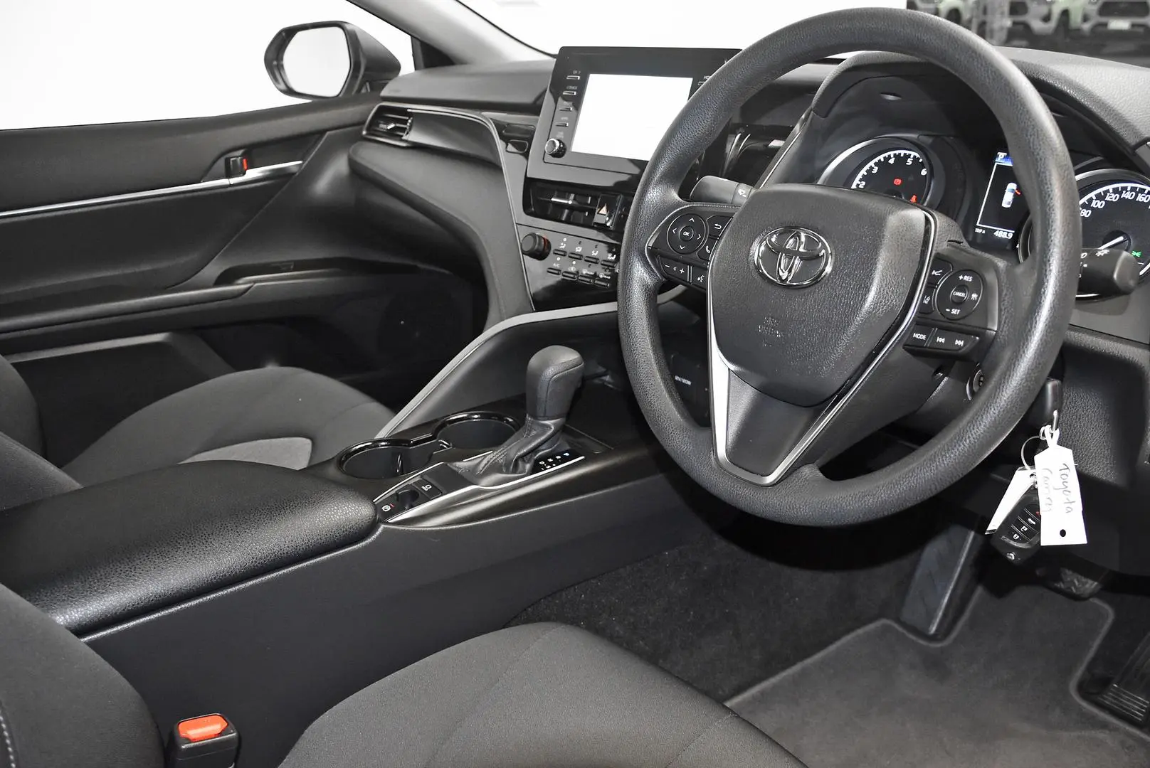 2024 Toyota Camry Gallery Image 7