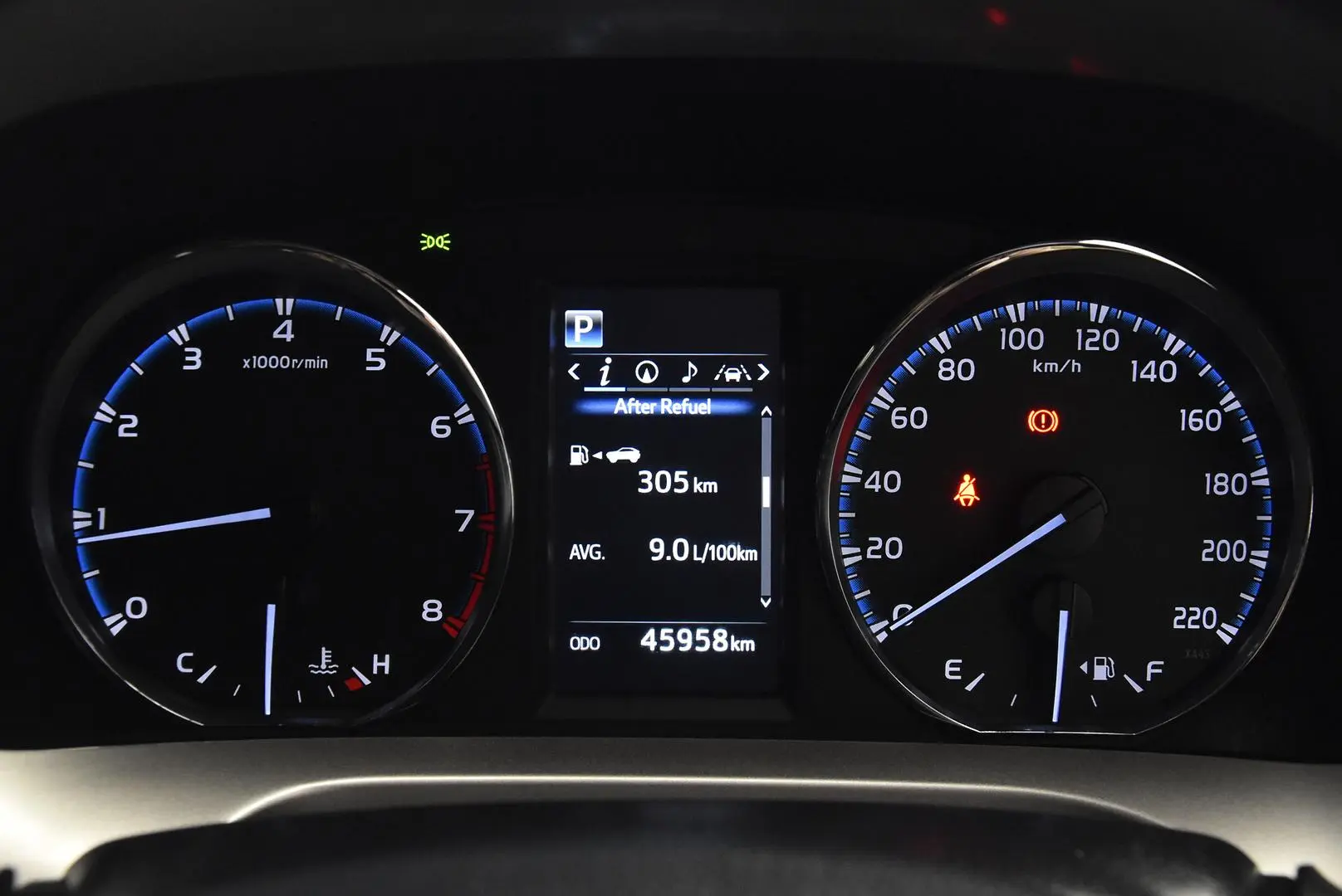 2018 Toyota RAV4 Gallery Image 10