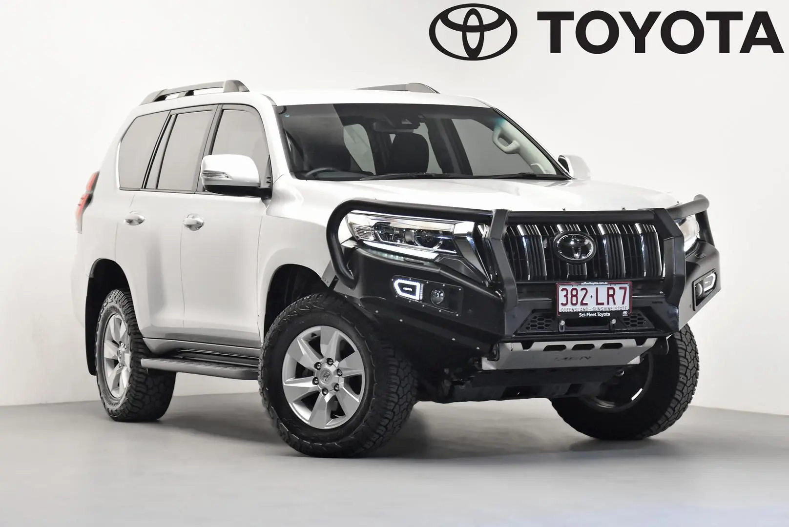 2020 Toyota Landcruiser Prado Gallery Image 1