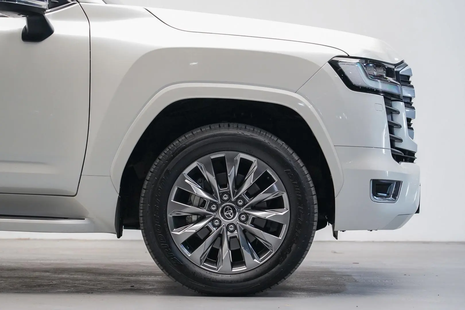 2024 Toyota Landcruiser Gallery Image 23